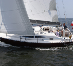 boat_review-sail-delphia_33-large