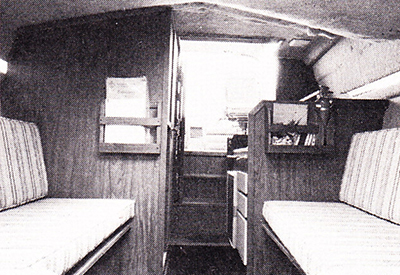 Century Cortez 270 - Cabin