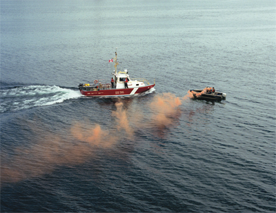 Flares used in nighttime sea search - Pains Wessex - Marine Signal