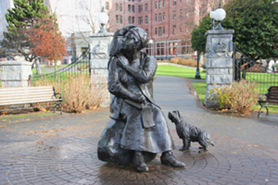 Statue of Emily Carr