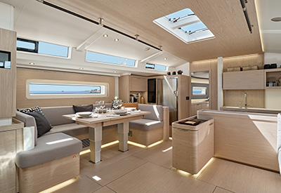 Beneteau Oceanis Yacht 60 interior 400